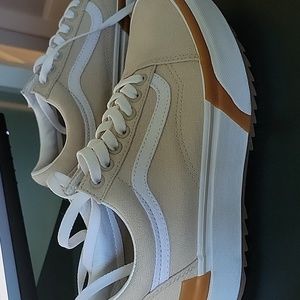 Vans Women's size 8 platform sneaker